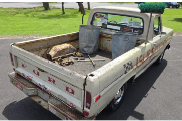 1971 Ford F-100 on Bring a Trailer Is More Than a Truck — It’s a Rolling Piece of Racing History